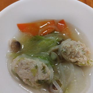 アツアツ❗生姜の効いた鶏団子スープ♥